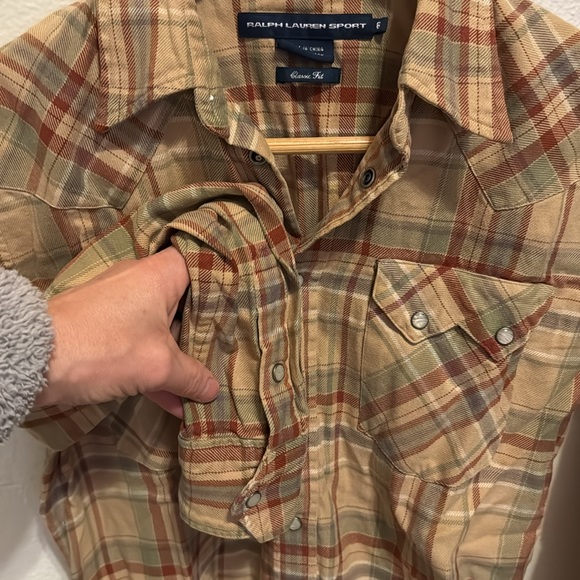 Woman’s Ralph Lauren flannel snap button Size 6 - Picture 4 of 5